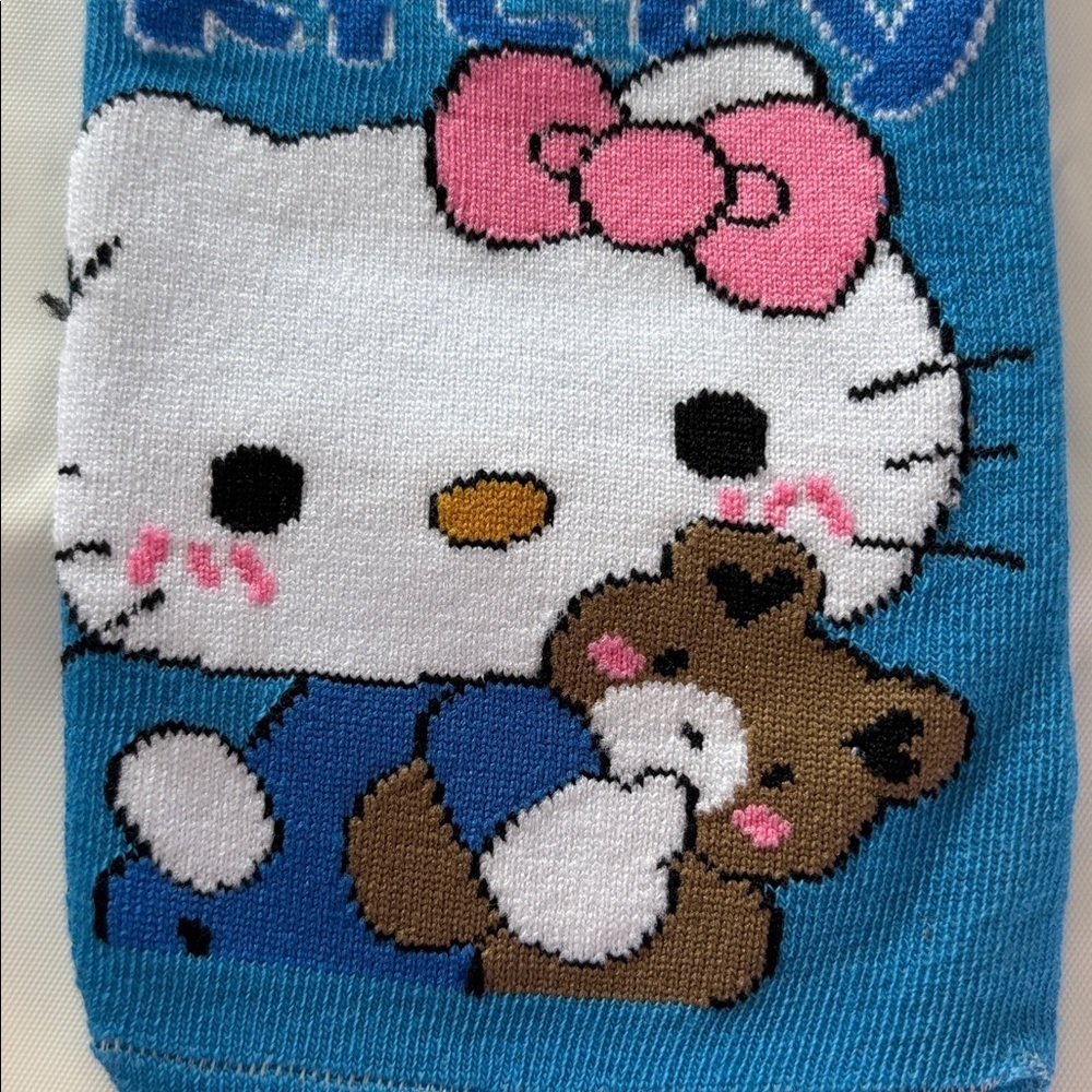Hello Kitty Socks-Blue - Picture 2 of 2